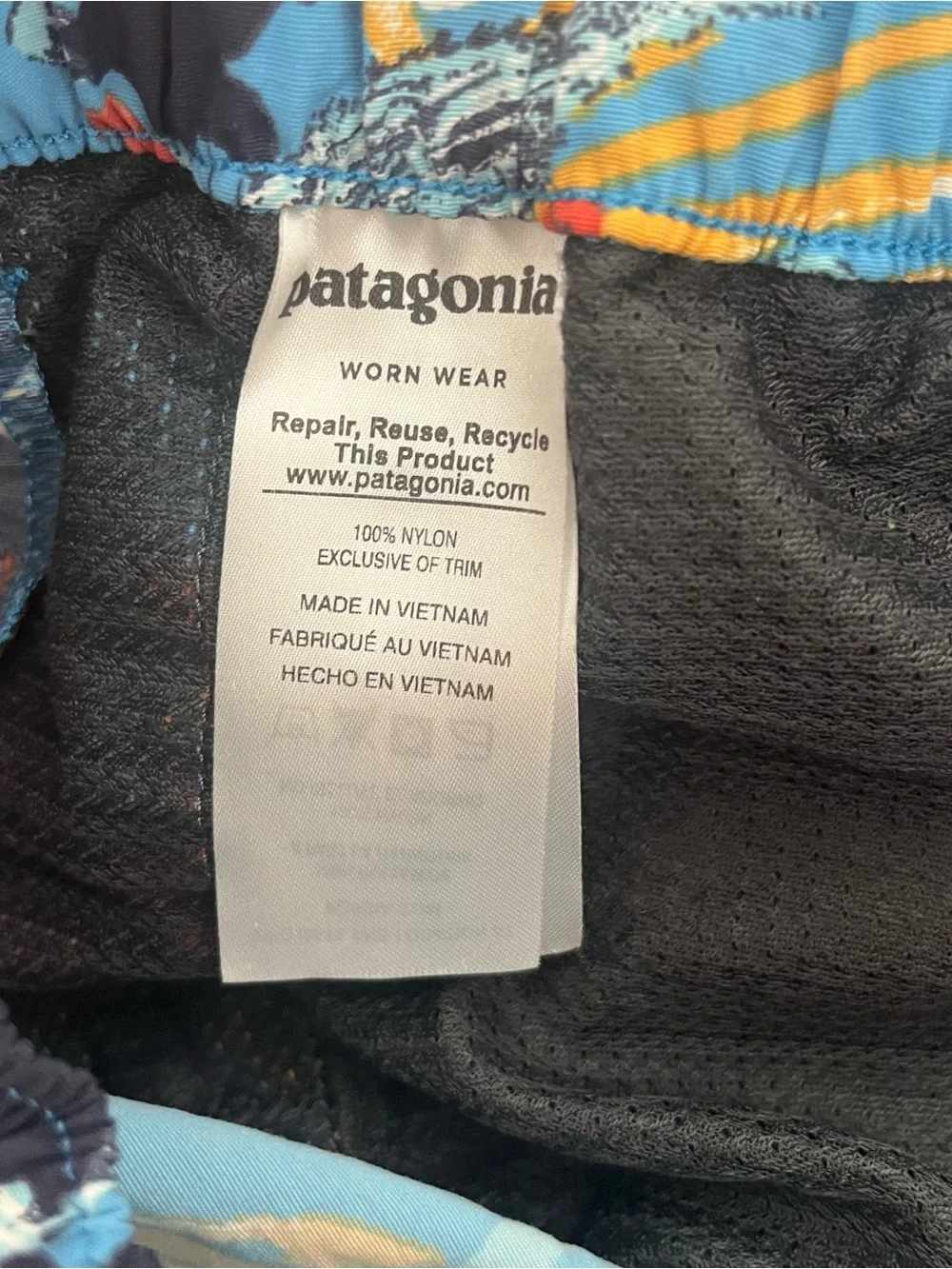 Patagonia Women’s Barely Baggies Swim Shorts Sz Small Blue Tropical Print